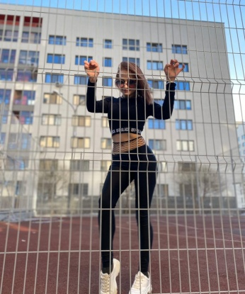 Анкета проститутки Карина - город Игра, 22 года, №6321